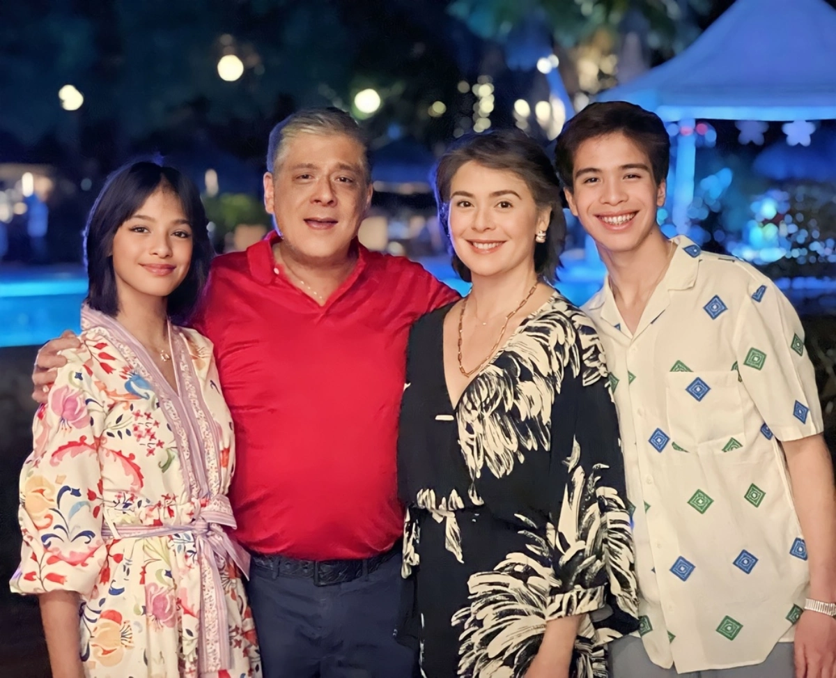 How Do You Kill Separation Rumors After 26 Years?